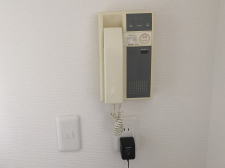 福田電子のマンションLED化設置作業