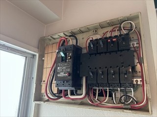 千葉県我孫子市 分電盤交換、コンセント増設工事1