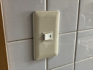 千葉県柏市 スイッチ交換工事1