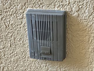 茨城県取手市　マンション用ドアホン交換工事1