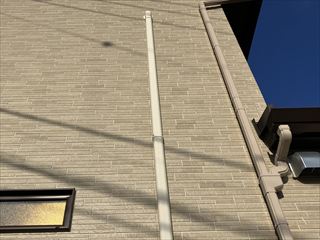 茨城県龍ケ崎市 家庭用エアコン設置、平面アンテナ設置工事