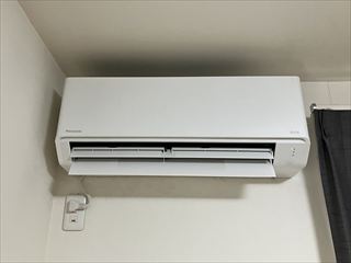 茨城県土浦市　家庭用エアコン交換（隠蔽配管）工事