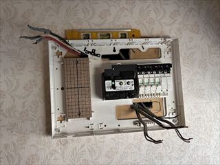 茨城県龍ケ崎市　家庭用分電盤交換工事