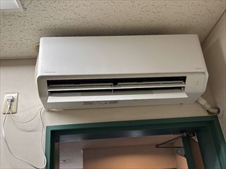 茨城県土浦市　オフィス用エアコン交換工事