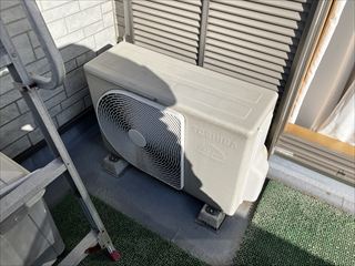 茨城県守谷市　家庭用エアコン設置工事