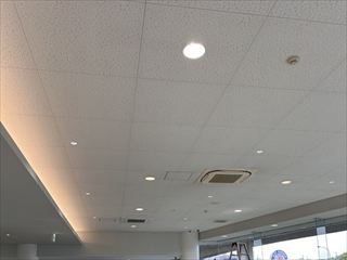 埼玉県さいたま市 オフィス用ダウンライト交換工事