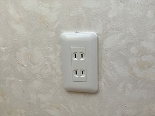 茨城県龍ヶ崎市 家庭用コンセント・スイッチ交換工事
