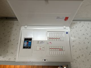 千葉県我孫子市 家庭用IHクッキングヒーター交換・コンセント増設工事