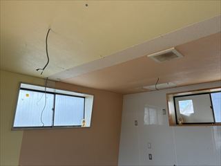 茨城県牛久市　家庭用照明設置工事
