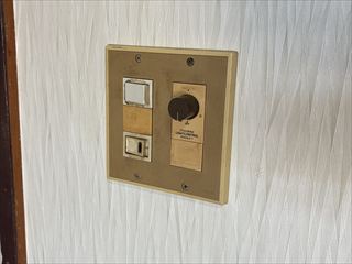 茨城県常総市　家庭用エアコン交換、スイッチ交換、ダウンライト交換、コンセント増設工事