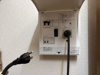 茨城県坂東市 家庭用ポータブル切替盤設置工事