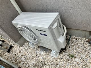 茨城県土浦市　家庭用エアコン交換工事