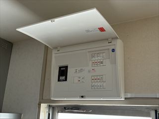 茨城県取手市　家庭用分電盤交換、専用コンセント設置工事