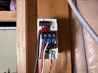 茨城県守谷市　家庭用パワーコンディショナーＣＴセンサー交換工事