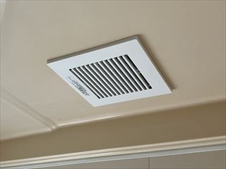 茨城県つくばみらい市　家庭用換気扇交換工事