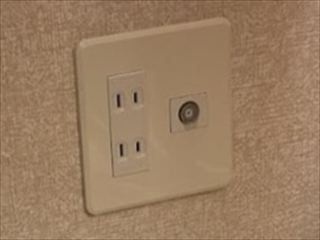 茨城県つくば市　家庭用LANケーブル敷設工事