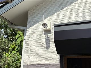 茨城県守谷市　家庭用防犯カメラ交換（3台）、ガレージ照明LED化工事