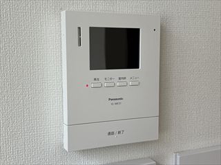 千葉県流山市 家庭用EVコンセント(電気自動車充電コンセント)設置、ドアホン交換工事