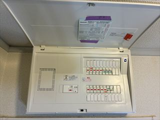 茨城県守谷市　家庭用EVコンセント（電気自動車充電コンセント）設置、分電盤交換工事