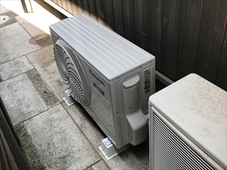 茨城県取手市　埋め込みエアコン交換工事5